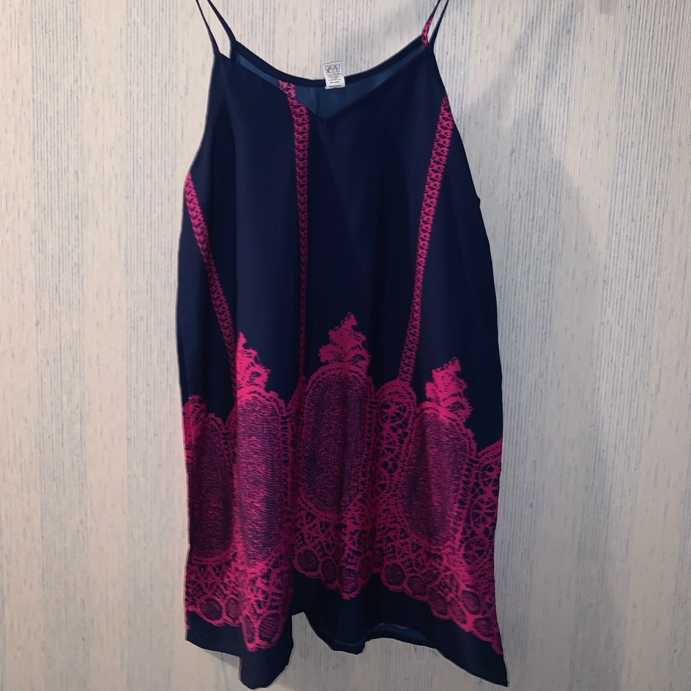Flowy short dress
